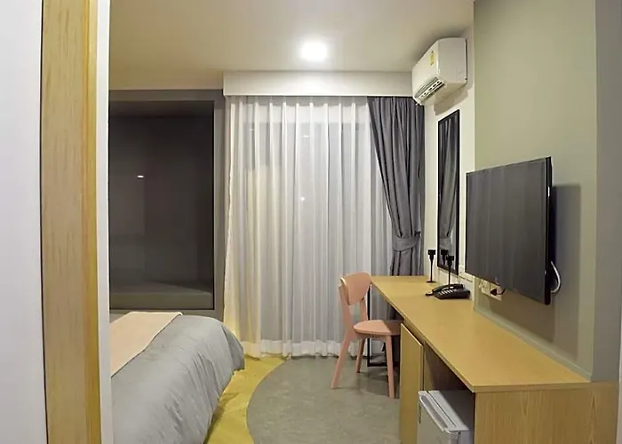 Rico Ratchadapisek 32 Bangkok